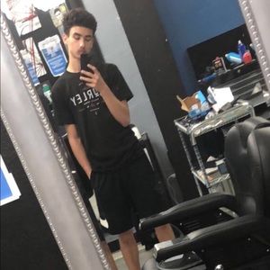 Meet your Posher, Edgard